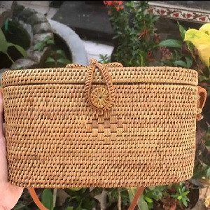 square rattan bag